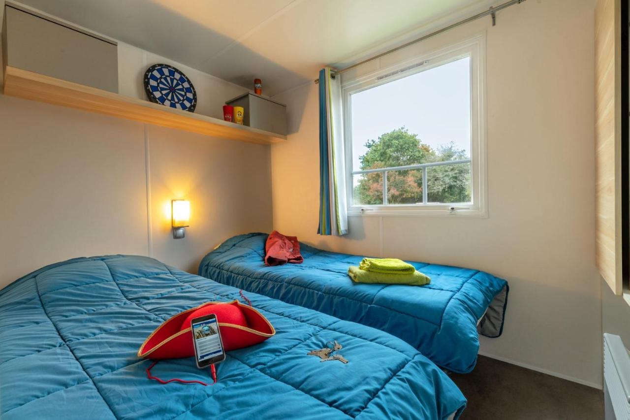 Camping Les Carolins Saint-Lo-d'Ourville 外观 照片