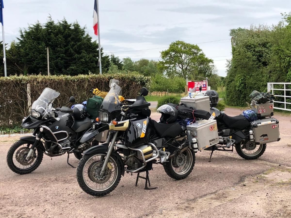 Camping Les Carolins Saint-Lo-d'Ourville 外观 照片