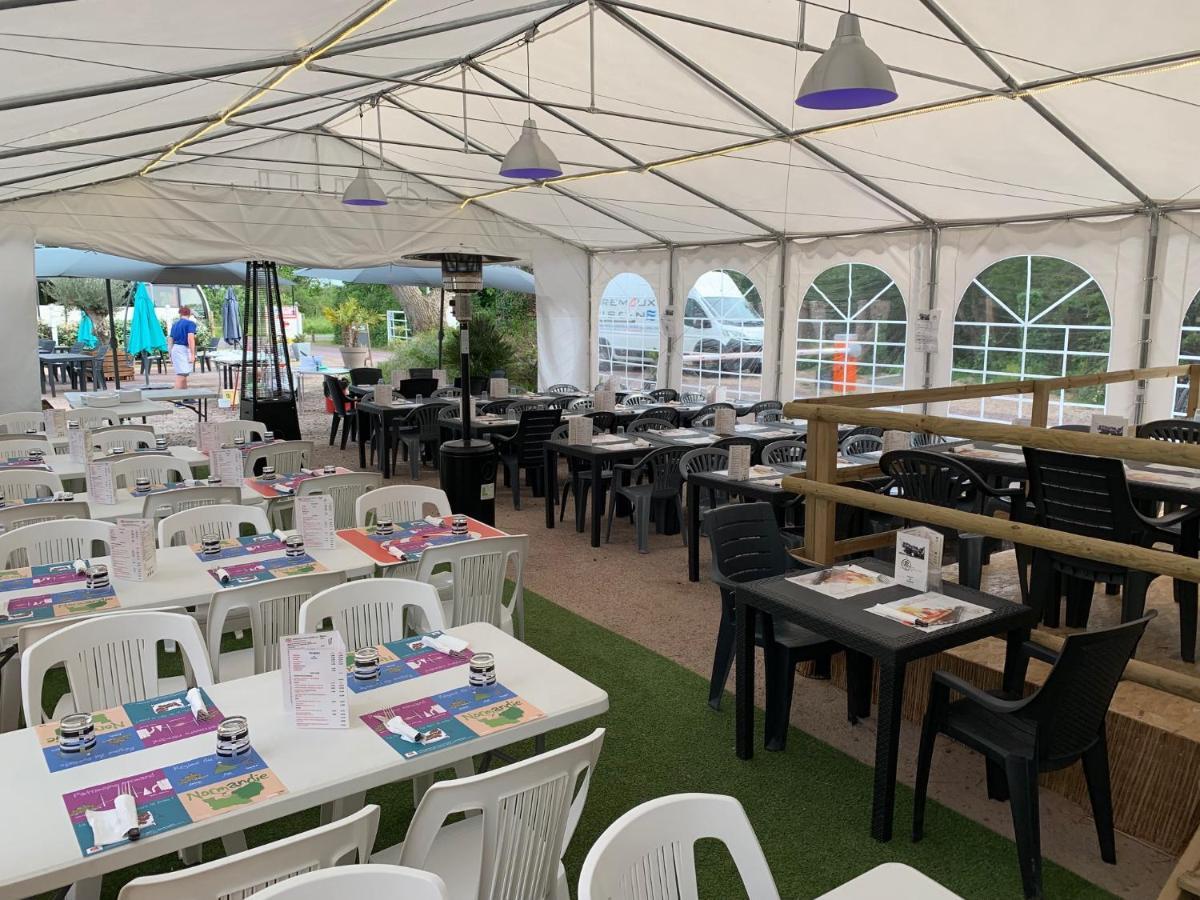 Camping Les Carolins Saint-Lo-d'Ourville 外观 照片